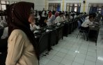 20141015_170551_peserta-cpns-ikuti-seleksi-computer-assisted-test.jpg
