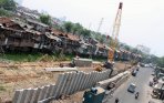 20141017_162844_alat-berat-pasang-tiang-pancang.jpg