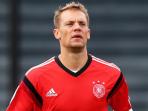 20141020_201709_manuel-neuer-larilariii.jpg