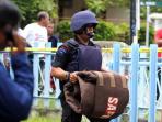 20141021_144200_tim-penjinak-bom-dari-polda-aceh.jpg