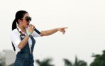 20141021_152108_syahrini-di-konser-syukuran-rakyat.jpg
