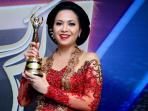 20141022_193753_sundari-soekotjo.jpg
