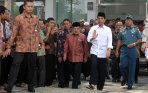 20141024_150222_jokowi-jk-salat-jumat-perdana-di-kompleks-istana.jpg