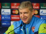 20141024_205429_arsene-wenger-senyummm.jpg