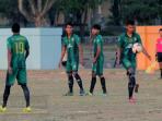 20141028_202942_hermawan-putra-jati-pss-sleman-timang-bola-dagelan.jpg