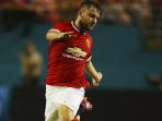 20141030_184215_manchester-united-luke-shaw.jpg