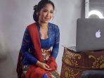 Sosok Putri Minangsari, Penulis Sekaligus Penari Tradisional Bali