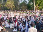 2098-personel-gabungan-mengamankan-aksi-bela-palestina.jpg