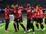 28-Malick-Thiaw-2L-merayakan-gol.jpg