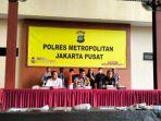2pelakupembacokan1.jpg