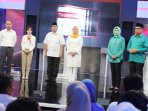 3-pasangan-balon-walikota-wakil-walikota-dalam-debat-publik_20151204_155826.jpg