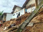 3-rumah-di-cikijing-majalengka-ambruk.jpg