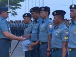 5-anggota-tni-al-diusulkan-naik-pangkat_20180915_143112.jpg