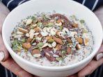 5-menu-sarapan-pagi-dengan-biji-chia-buat-kamu-yang-super-sibuk.jpg