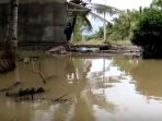 50-ha-tambak-bandeng-terendam-banjir_20170222_115015.jpg