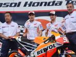57716-tim-repsol-honda-luncurkan-penampilan-2016-di-sentul_20160215_080202.jpg