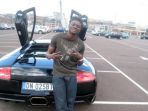 67514-michael-essien-hobi-koleksi-mobil-mewah_20170317_132518.jpg