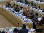 8-Pegawai-ATRBPN-Disanksi-Berat-Pagar-Laut-Tangerang.jpg