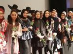 8-desainer-indonesia-gebrak-fashion-show-di-den-haag_20181209_151428.jpg