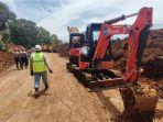 8-excavator-di-lokasi-gempa-cianjur.jpg