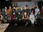 8-perancang-busana-populerkan-wastra-adati-ke-belanda_20181205_011251.jpg