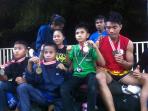 9-atlet-pon-asal-sulawesi-tengah-telantar-di-stasiun-manggarai-2_20160922_205058.jpg