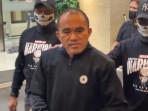 AKP Deky Jonathan Sasiang Terduga Beking Bandar Narkoba Tiba di Bareskrim, Tangannya Diborgol