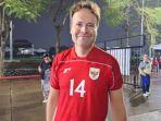 AYAH-ISA-WARPS-Ayahanda-pesepakbola-Timnas-Putri-Indonesia-Isa-Warps.jpg