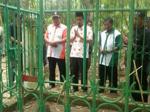 Abdul-aziz-Qahhar-Mudzakkar-Ziarah-Keluarga-Kahar-Mudzakkar.jpg