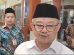 Mendikdasmen Sebut 10 Persen Dana BOS Wajib Dialokasikan untuk Pembelian Buku