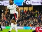 Adama-Traore-unggah-postingan-Lisandro-Martinez-sedang-terkapar-kesakitan.jpg