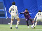 Aksi-Nguyen-Quang-Hai-Vietnam-saat-melawan-Jeonbuk-Hyundai-Motors.jpg