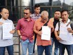 Aktivis-laporkan-tiga-kasus-dugaan-korupsi-di-Sumatera-Selatan-ke-KPK.jpg
