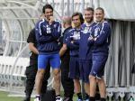 Andrea-Pirlo-dan-kawan-kawan-santai-usai-latihan.jpg