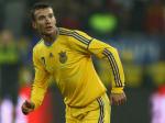 Andriy-Shevchenko-minta-bola.jpg