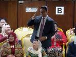 Pernah Beri Nilai 11 dari 100 di Debat Pilpres, Anies Baswedan Kini Beri Hormat Dua Kali ke Prabowo 