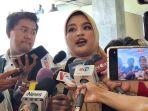 Annisa-Maharani-Alzahra-Mahesa-di-kompleks-parlemen-43.jpg