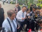 Anthony-Salim-dan-bos-Adaro-Boy-Thohir-di-Istana-Kepresidenan-321.jpg