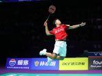 Anthony-Sinisuka-Ginting-melakukan-jumping-smash.jpg