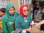 Menteri Arifah Melayat ke Rumah Duka Nuryati, Berduka Atas Kepergian Sosok Pengurus Muslimat NU