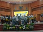 Gelar Bakti Sosial, Universitas Terbuka Berikan Layanan Pemeriksaan Mata Gratis Kepada 500 Siswa