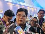 BBM-ETANOL-Wakil-Presiden-Direktur-PT-Toyota-Motor-Manufacturing-Indonesia-TMMIN-Bob-Azam.jpg