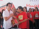 BOB_HASAN_LUNCURKAN_BUKU.jpg