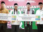 BPJS-Ketenagakerjaan-Serahkan-Infak-Kemanusiaan-Palestina.jpg