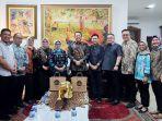 Bamsoet-bertemu-Rektor-Institut-Pariwisata-Trisakti-Fetty-Asmaniati.jpg