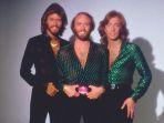 Bee-Gees-asdvasfvasdfv.jpg