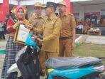 Bidan-Rusmiati-Kecewa-Hadiah-Motornya-Ditarik-Kembali-karena-belum-dilunasi.jpg