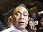 Budi-Arie-Setiadi-usai-menghadiri-acara-Pembekalan-Calon-Menteri.jpg
