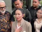 Dari Rayuan Maut Teman Bunga Zainal Merugi Rp2,66 M, Diduga Jadi Korban Penipuan Investasi Batu Bara