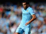 Carlos-Tevez-mau-ngoper.jpg